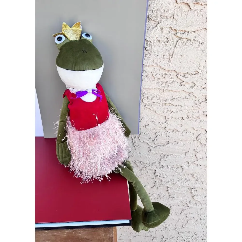 Shelf Sitter. Plush. Debi Lily Green Frog Princess Doll. - Picture 4 of 9